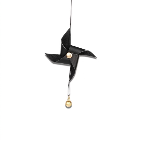 The Artisan Leather Pinwheel Bag Charm – Black